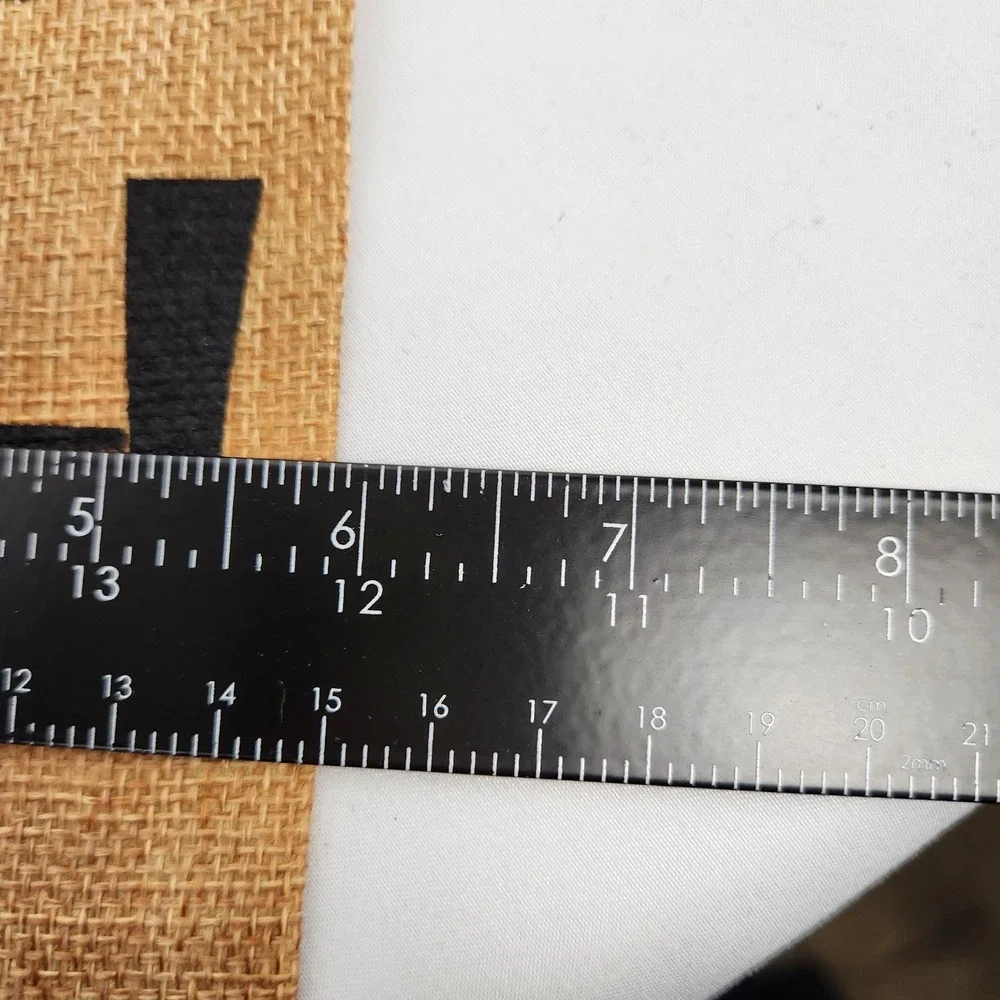 N/A these burlap